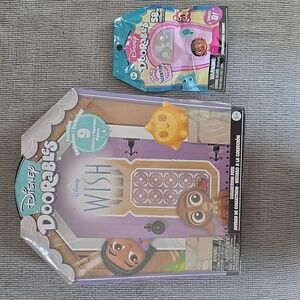 Disney Doorables Wish Collection Exclusive 9 Figures, Plus Bonus Mystery Figure.